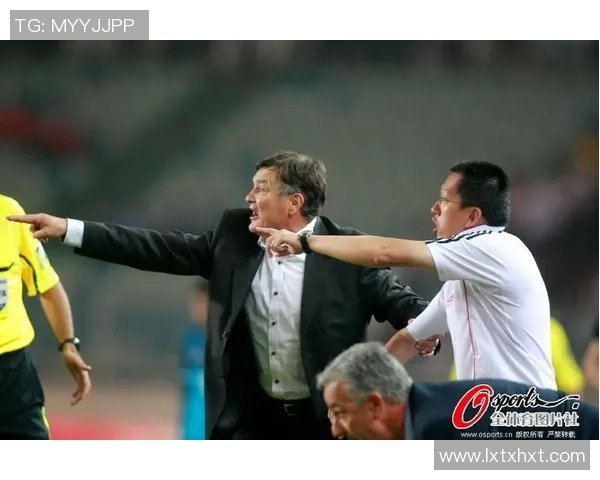 爱足球翻译：让每一场比赛的激情与感动跨越语言的障碍